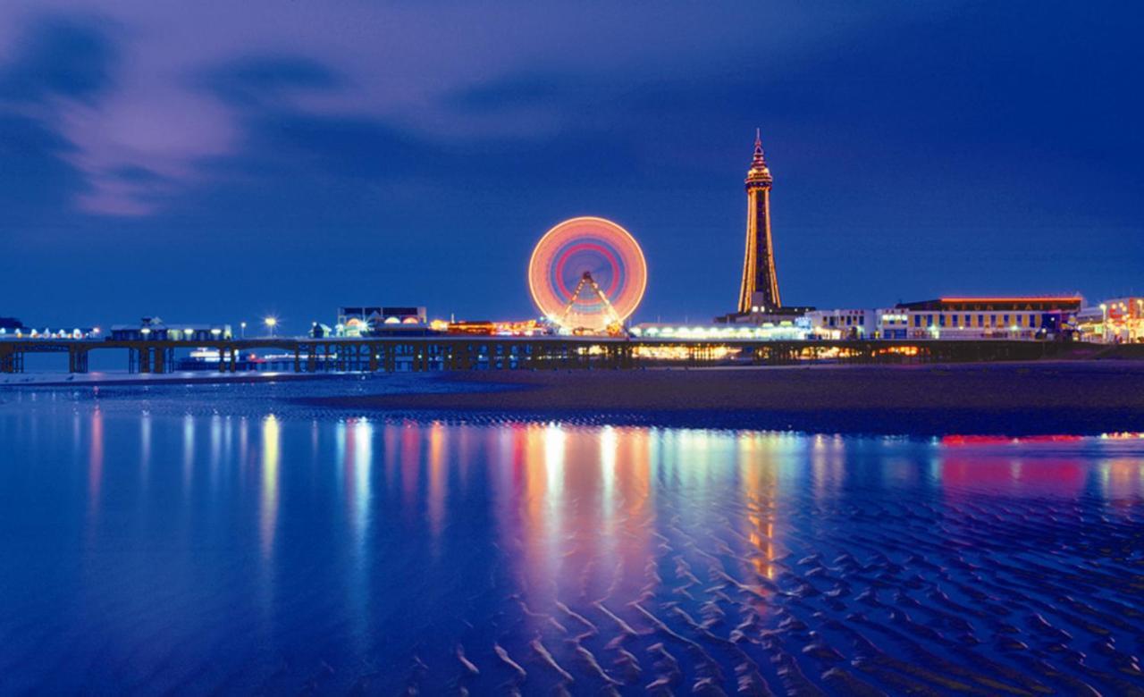 White Moon Hotel Blackpool Exterior foto