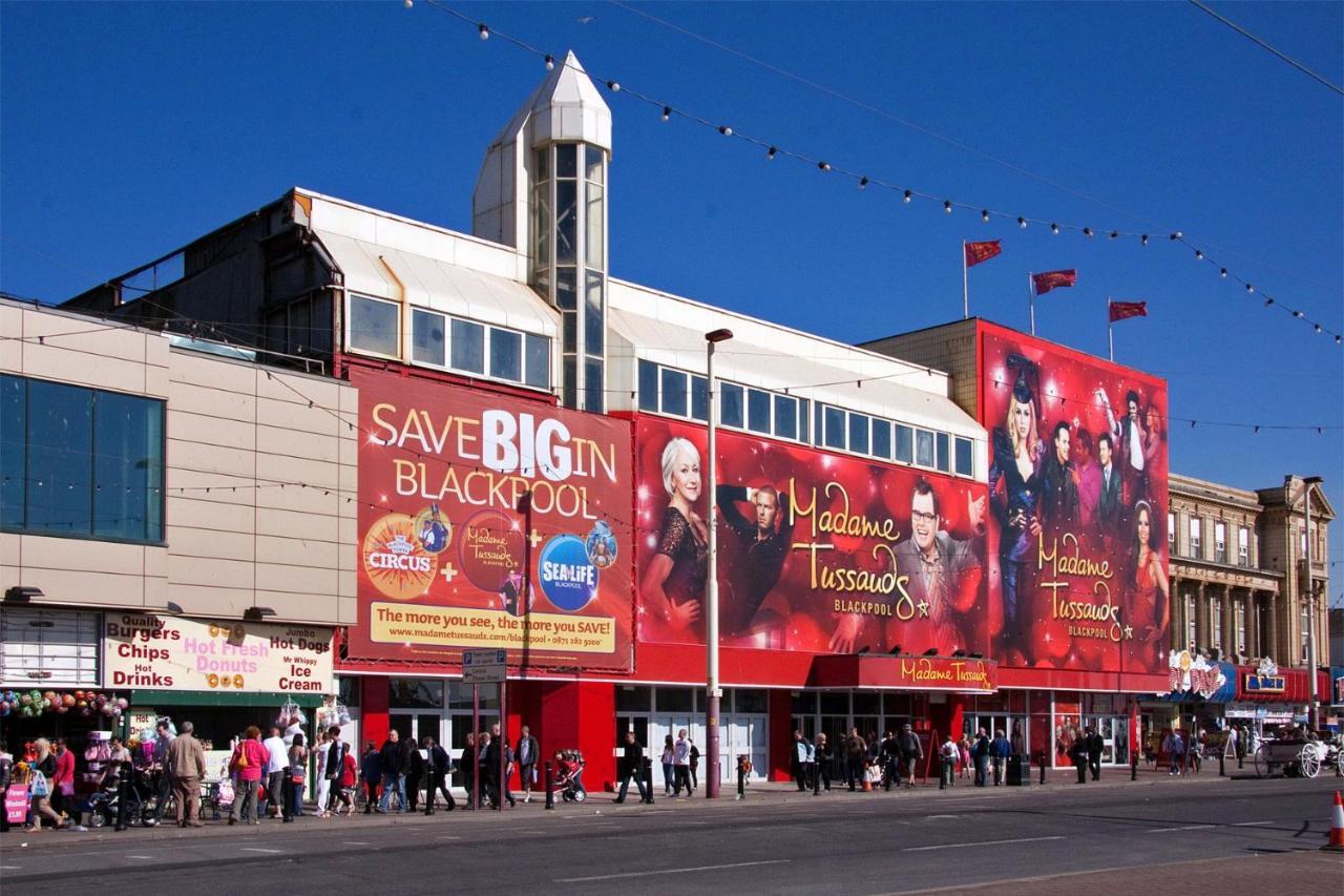 White Moon Hotel Blackpool Exterior foto